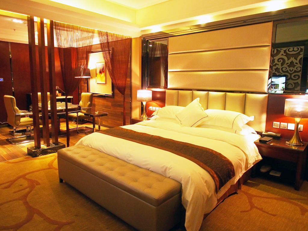 Chengdu Liwan International Hotel Room photo
